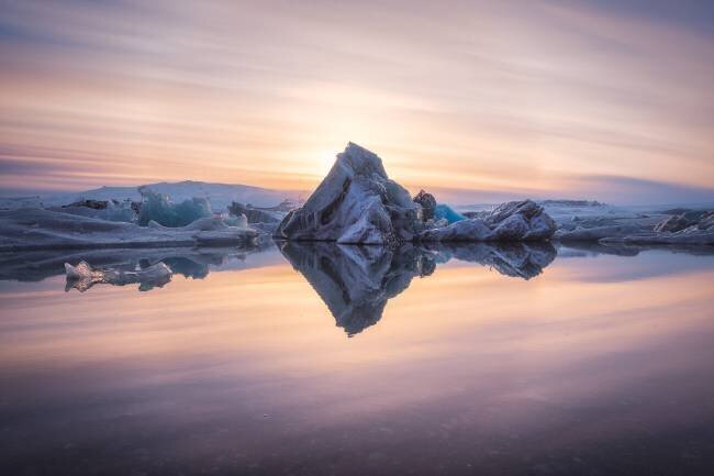 Iceland - JApkulsarlon Glacier Lagoon Halo Jean Claude Castor