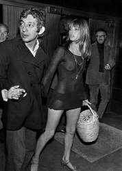 Jane Birkin and Serge Gainsbourg August 28 (anonyme) - Muzeo.com