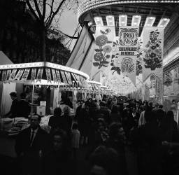 Soldes de début d'année (Keystone) - Muzeo.com