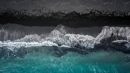 Black beach (Marcus Hennen) - Muzeo.com
