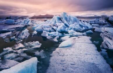 Calme (Queverenislandia) - Muzeo.com