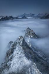 La Grande Muraille de Jian Kou dans les nuages (Yuan Cui) - Muzeo.com