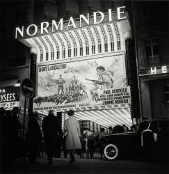 Paris, cinéma Normandie (Paul Almasy) - Muzeo.com