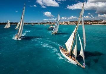 Race start (Marc Pelissier) - Muzeo.com