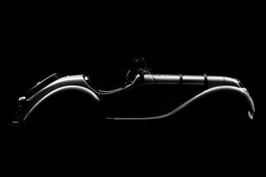 Silhouette (Alvaro Perez) - Muzeo.com