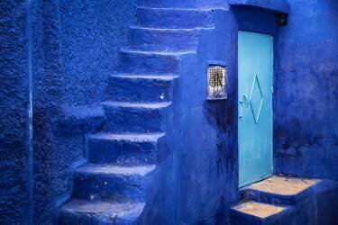 Steps up (Linda Wride) - Muzeo.com