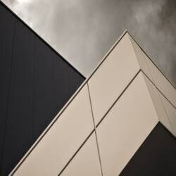 Tangential (Gilbert Claes ) - Muzeo.com