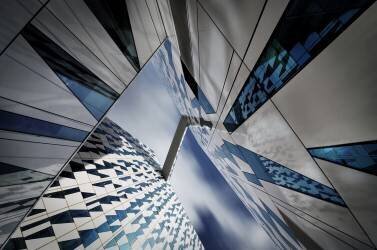 Triangular caleidoscope (Dan Clausen Hansen) - Muzeo.com