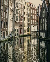 Twin Cities (Andrej Nihil) - Muzeo.com