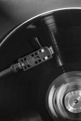 Vinyle 001 (1x Studio III) - Muzeo.com