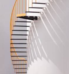 Yellow Staircase (Jacqueline Hammer) - Muzeo.com