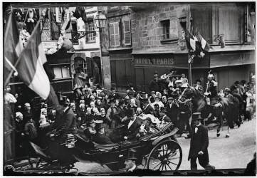 Défilé (anonyme) - Muzeo.com