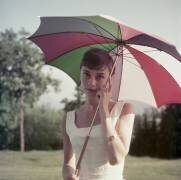 Audrey Hepburn (Archive Photo) - Muzeo.com