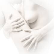 Blanc laiteux (Aurimas Valevicius) - Muzeo.com