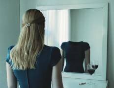 Emty inside (Roland Helerand) - Muzeo.com