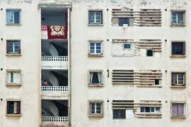 Facciate (Massimo Della Latta) - Muzeo.com