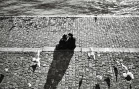 Le baiser (Vlad Eftenie) - Muzeo.com