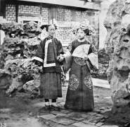 Femmes Mandchoues (John Thomson) - Muzeo.com