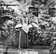 Femmes Mandchoues (John Thomson) - Muzeo.com